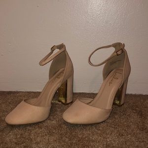Lulus 4” blush pumps with a gold tone heel